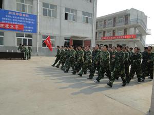 民兵应急分队训练